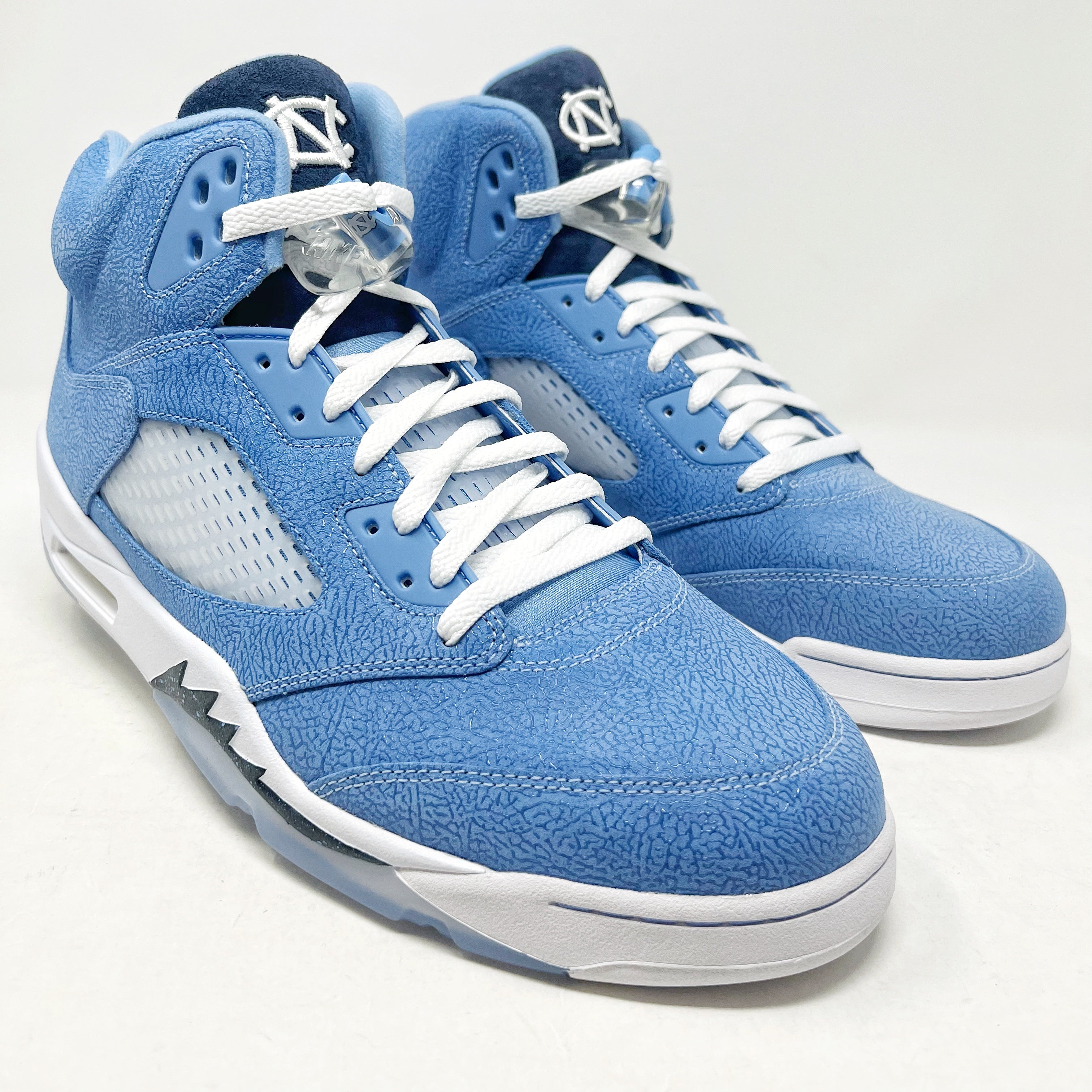 Jordan V (5) PE - UNC Tarheels